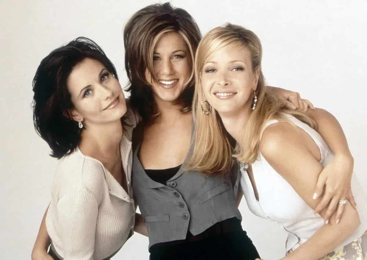 Lisa Kudrow cuenta cuánto sigue ganando el elenco de Friends por repeticiones