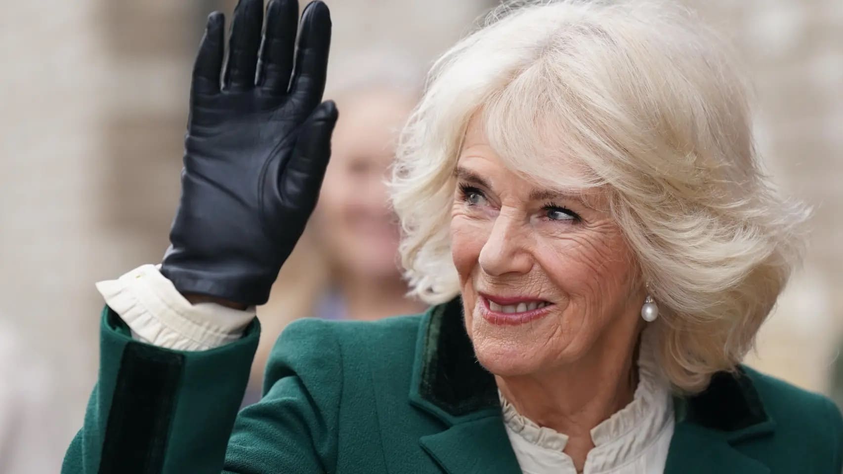 La reina Camilla se reúne con Sarah Jessica Parker y Anna Wintour en Nueva York