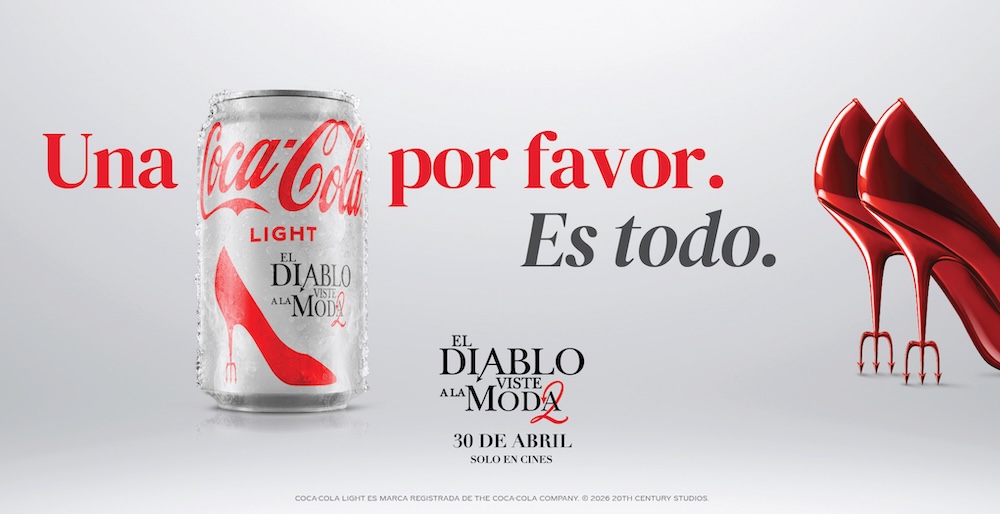 Coca-Cola Light debuta en la pasarela con “El diablo viste a la moda 2”