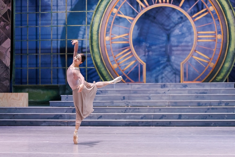 El Ballet de Santiago estrena una versión más humana y actual de La Cenicienta