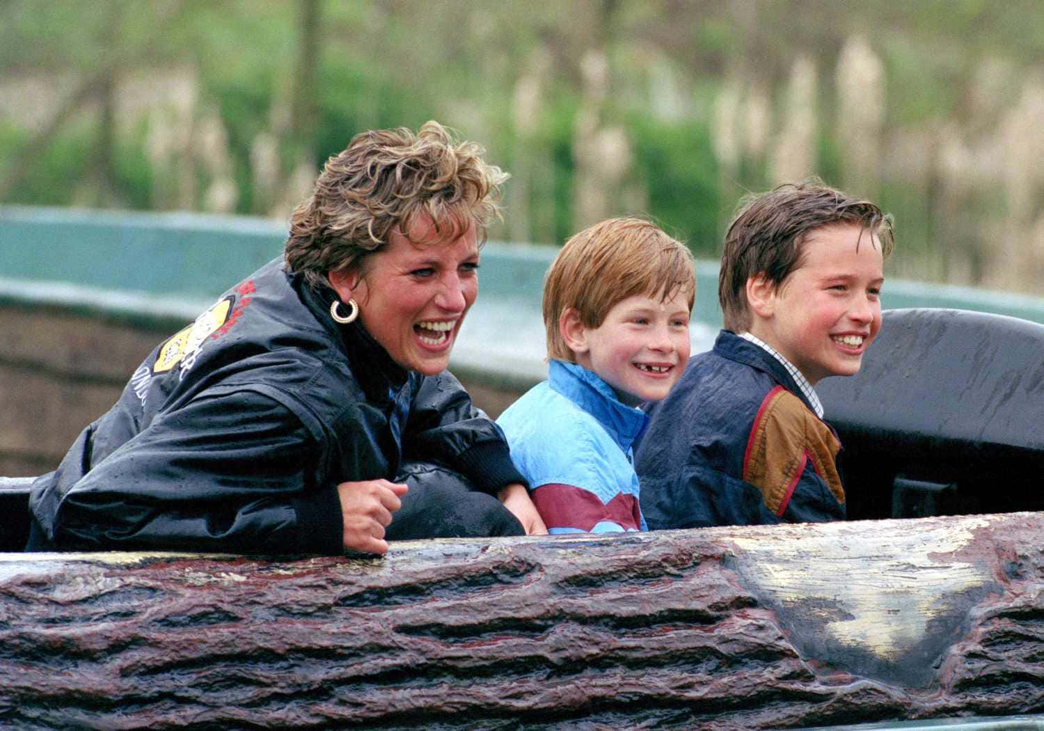 Revelan una carta de Diana donde habla del futuro de William y Harry