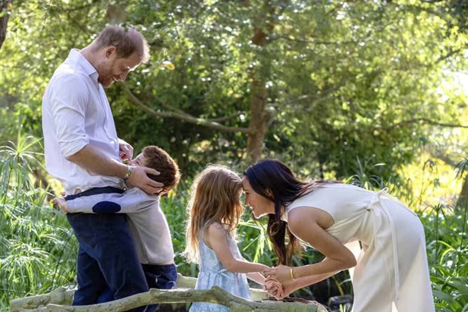 Archie y Lilibet volverían al Reino Unido por primera vez en cuatro años