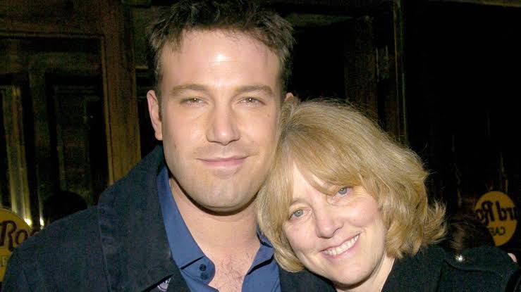 Muere la mamá de Ben Affleck a los 83 años