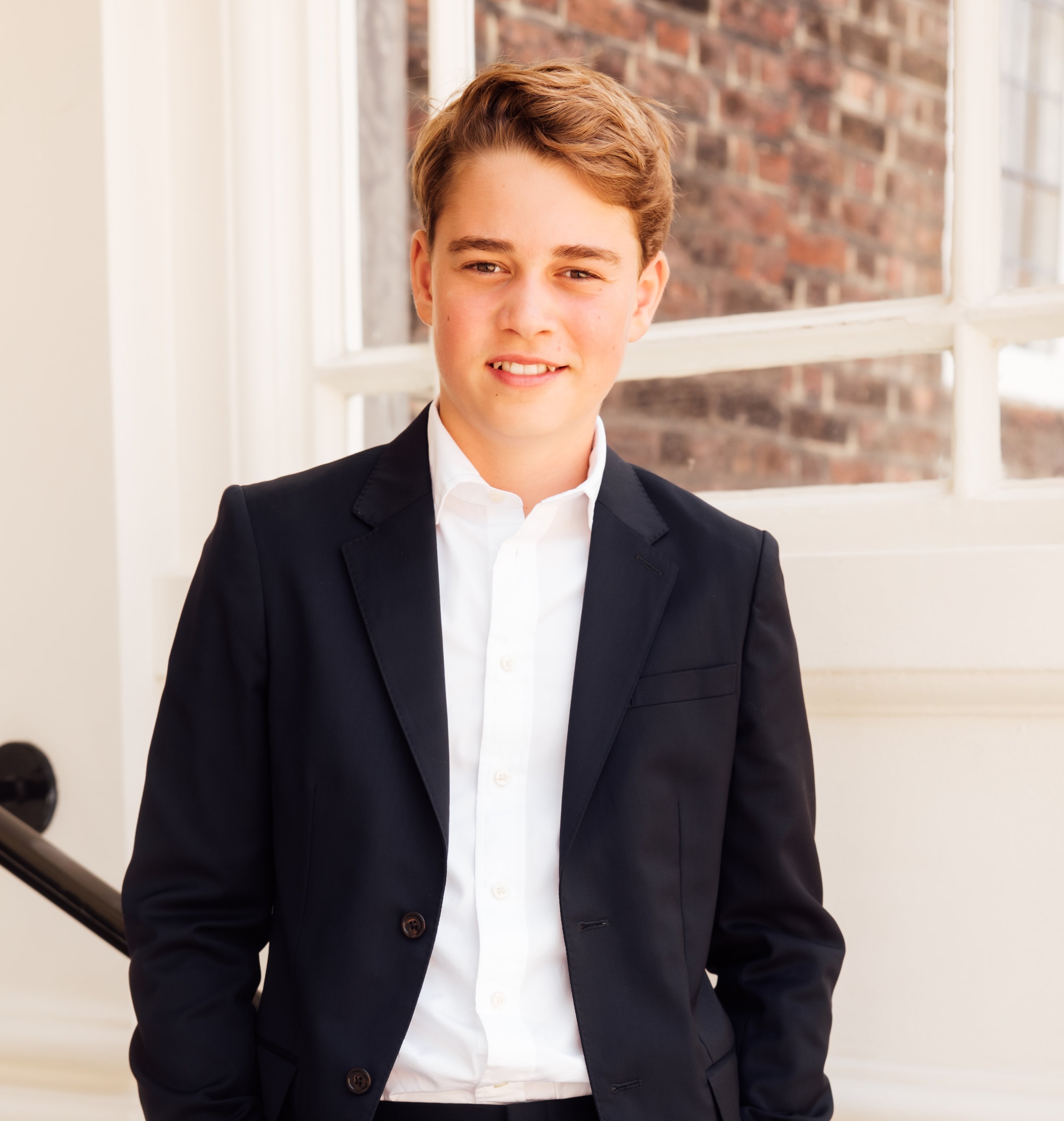 Príncipe George celebra sus 13 años con nueva foto oficial