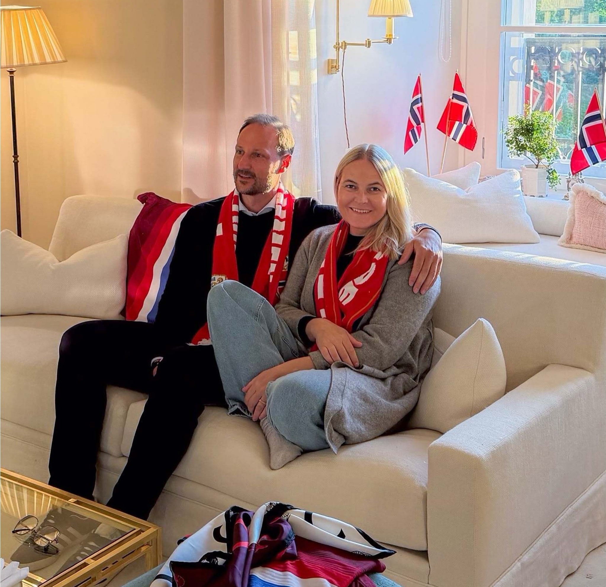 La princesa Mette-Marit reaparece tras su trasplante de pulmón