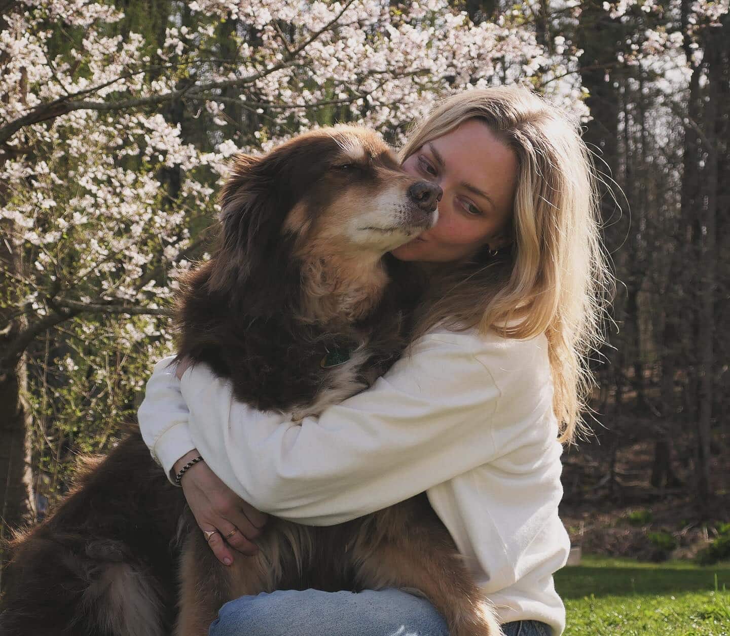 Amanda Seyfried despide a su querido perro Finn