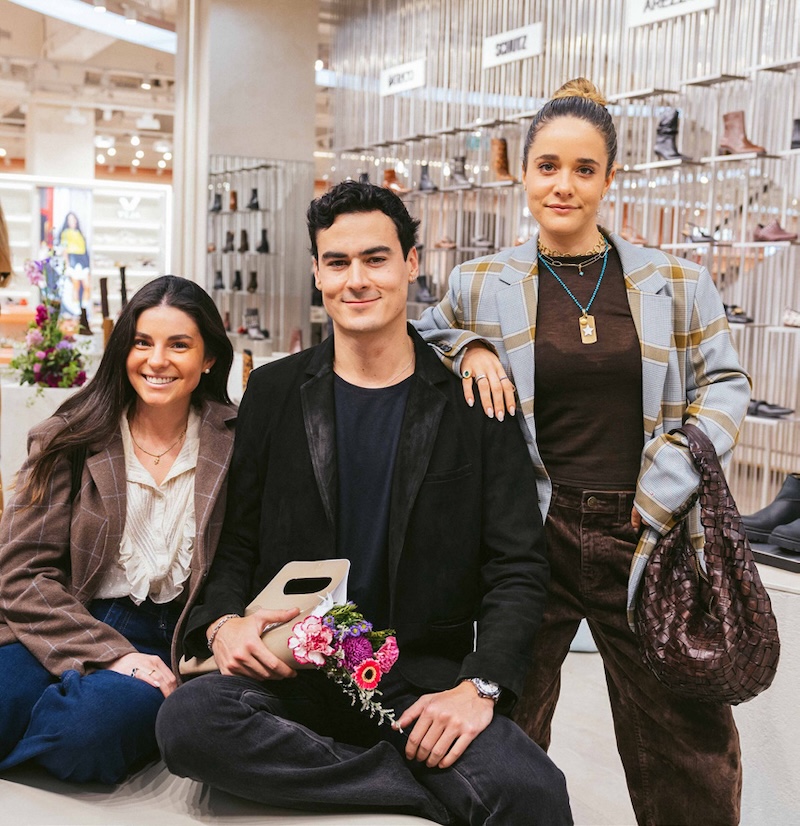 Rosario Croce, Franciscos Mathews y Paloma Portales