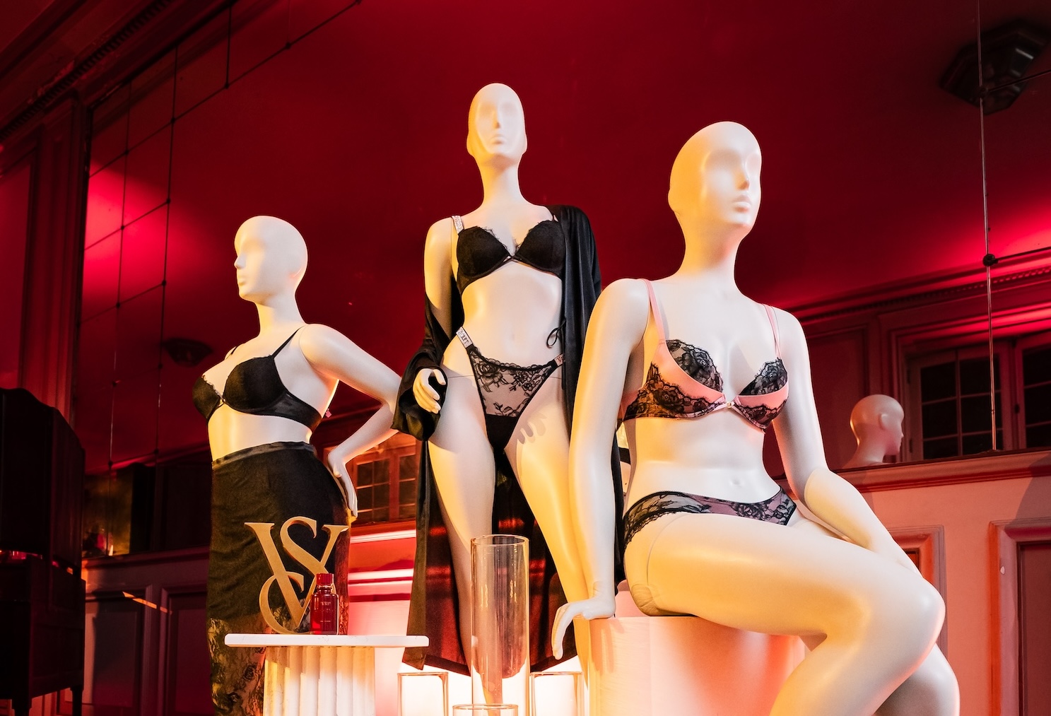 Del bralette al push-up: por qué la moda vuelve a mirar la lencería sensual