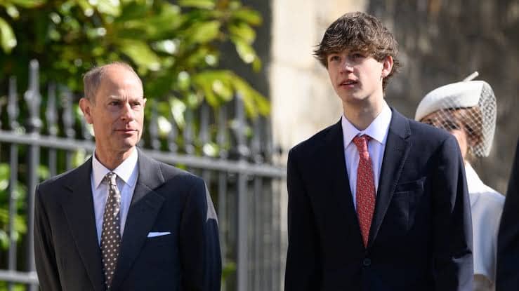 El sobrino de 18 años del rey Carlos tiene un inesperado trabajo de verano