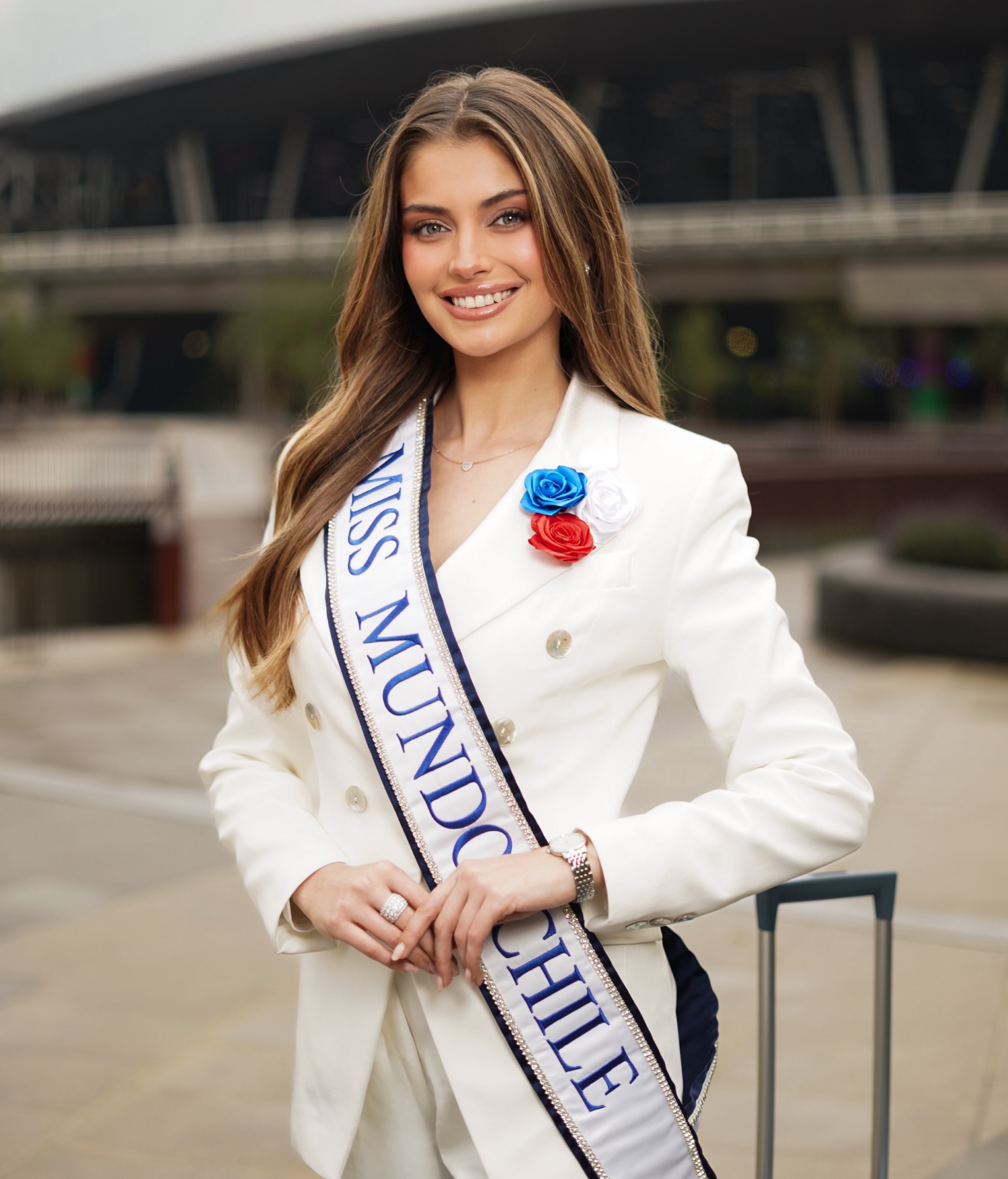 Ignacia Fernández parte a Vietnam para el Miss Mundo