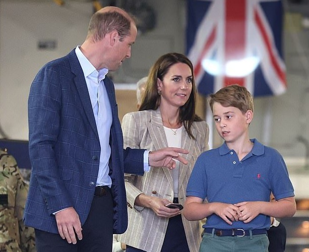 Kate y William rescatan el “pacto de caballeros” para proteger los romances del príncipe George