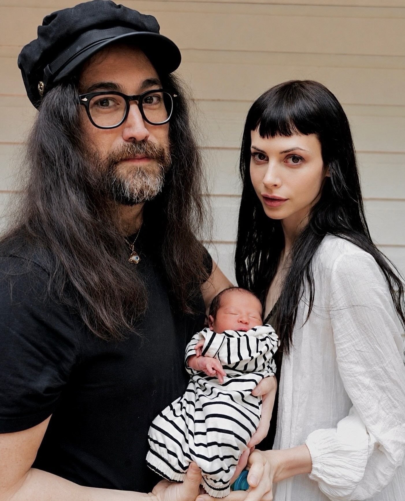 Sean Ono Lennon se convierte en padre: es el primer nieto de John Lennon
