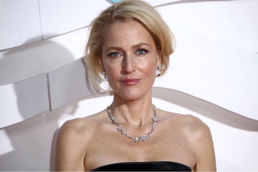 Gillian Anderson pide a sus fans que no ocupen siempre la primera fila de su obra en Londres
