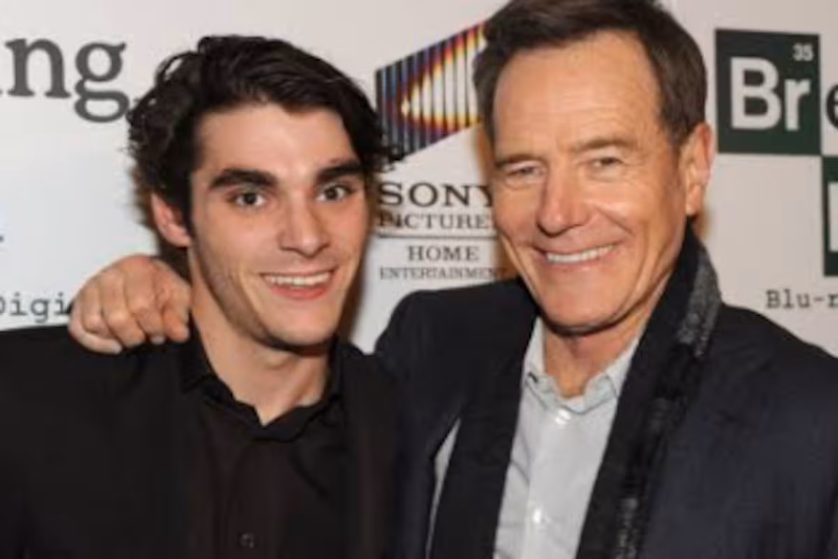 Bryan Cranston despide a RJ Mitte, su hijo en “Breaking Bad”, con emotivo mensaje